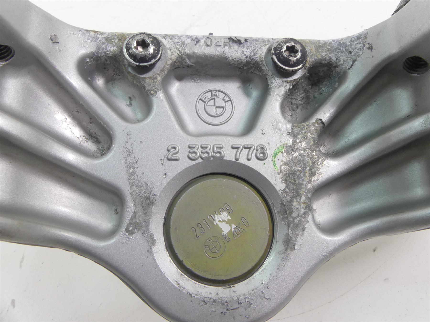 2001 BMW R1150 GS R21 Lower Triple Tree Steering Clamp 31422338223 {{ shop.shopifyCountryName }} - Mototech271