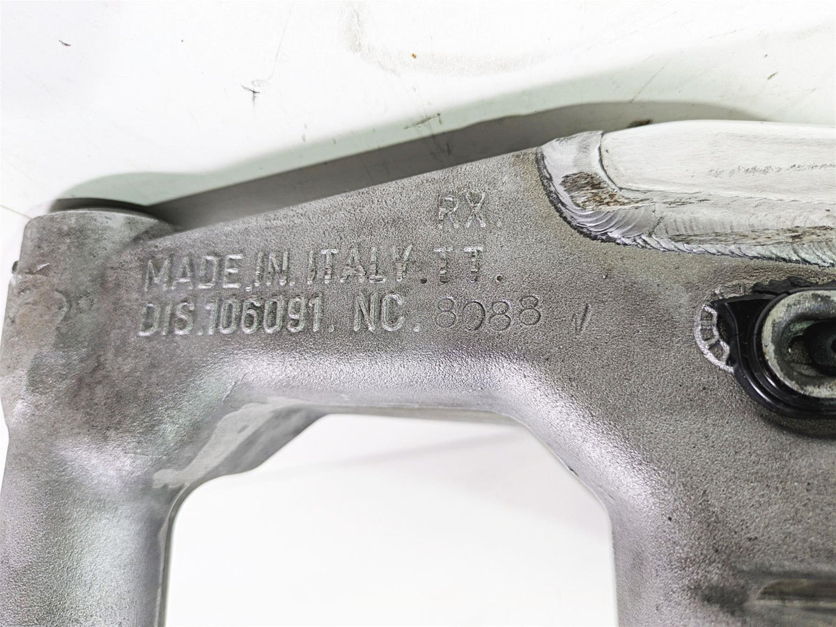 2008 Aprilia RSVR 1000 Factory Straight Swingarm Swingarm Axle Set AP8145020 {{ shop.shopifyCountryName }} - Mototech271