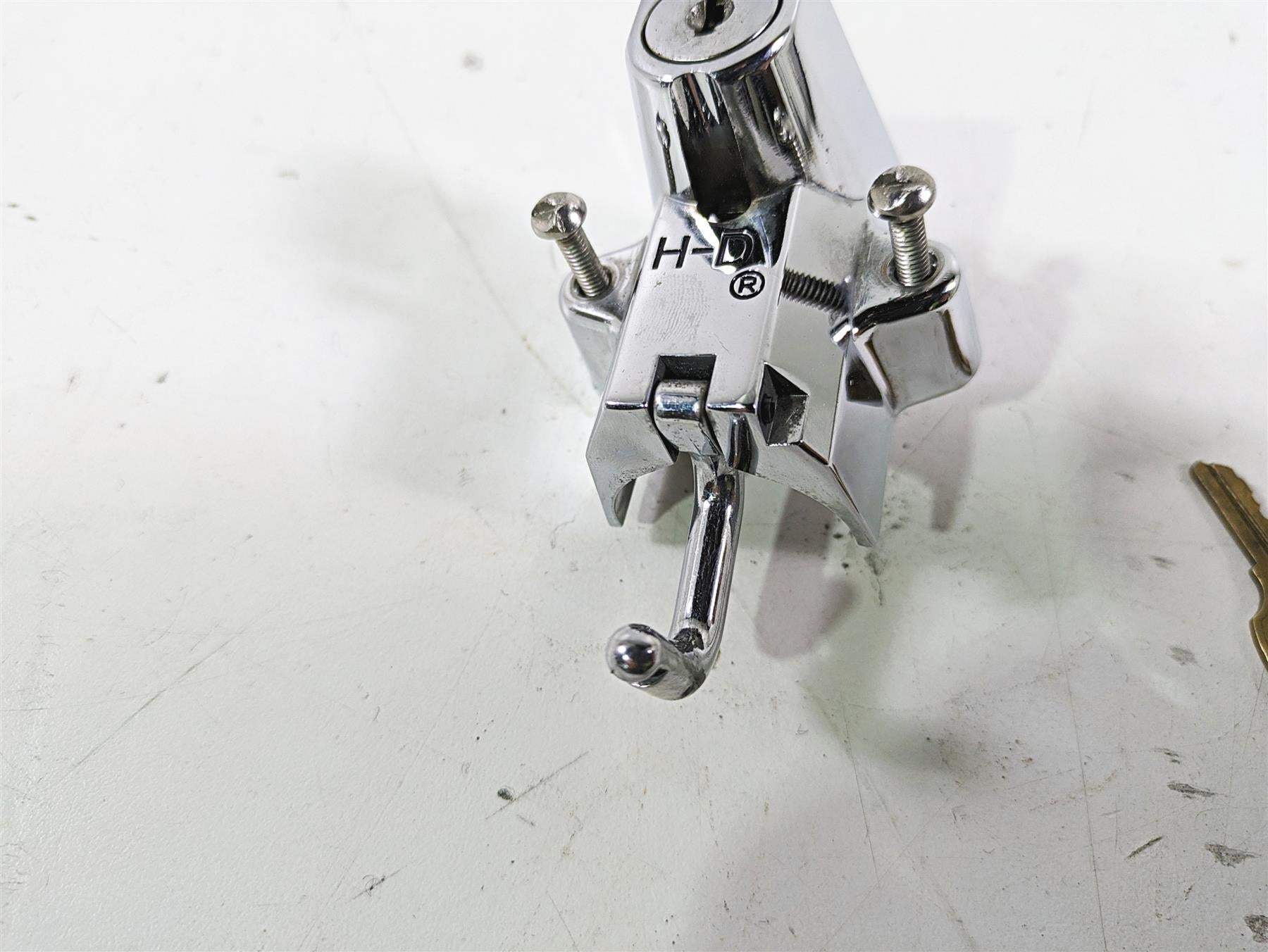 Harley Davidson Sportster Dyna Softail Touring Oem Chrome Helmet Lock 92800019 {{ shop.shopifyCountryName }} - Mototech271