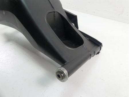 2008 Yamaha FZ1 Fazer Straight Rear Swingarm & 28mm Axle Set 2D1-22110-11-00 {{ shop.shopifyCountryName }} - Mototech271