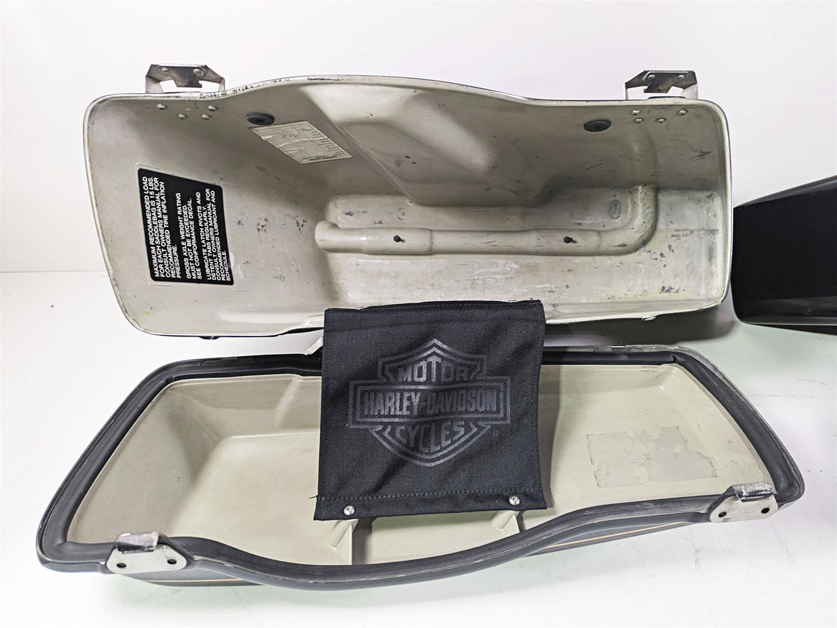1996 Harley Touring FLHTCUI Electra Glide Saddlebag Saddle Bag Set 90753-93 {{ shop.shopifyCountryName }} - Mototech271