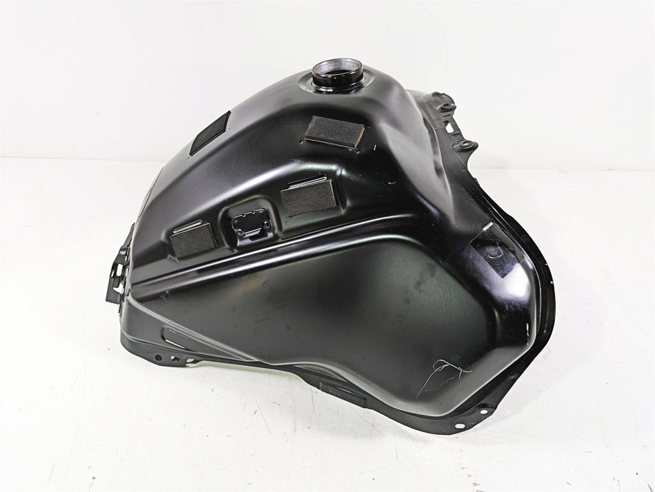 2021 Yamaha Tenere 700 XTZ7 Fuel Gas Petrol Tank BW3-24110-01-P1 BW3-24110-02-P1 {{ shop.shopifyCountryName }} - Mototech271