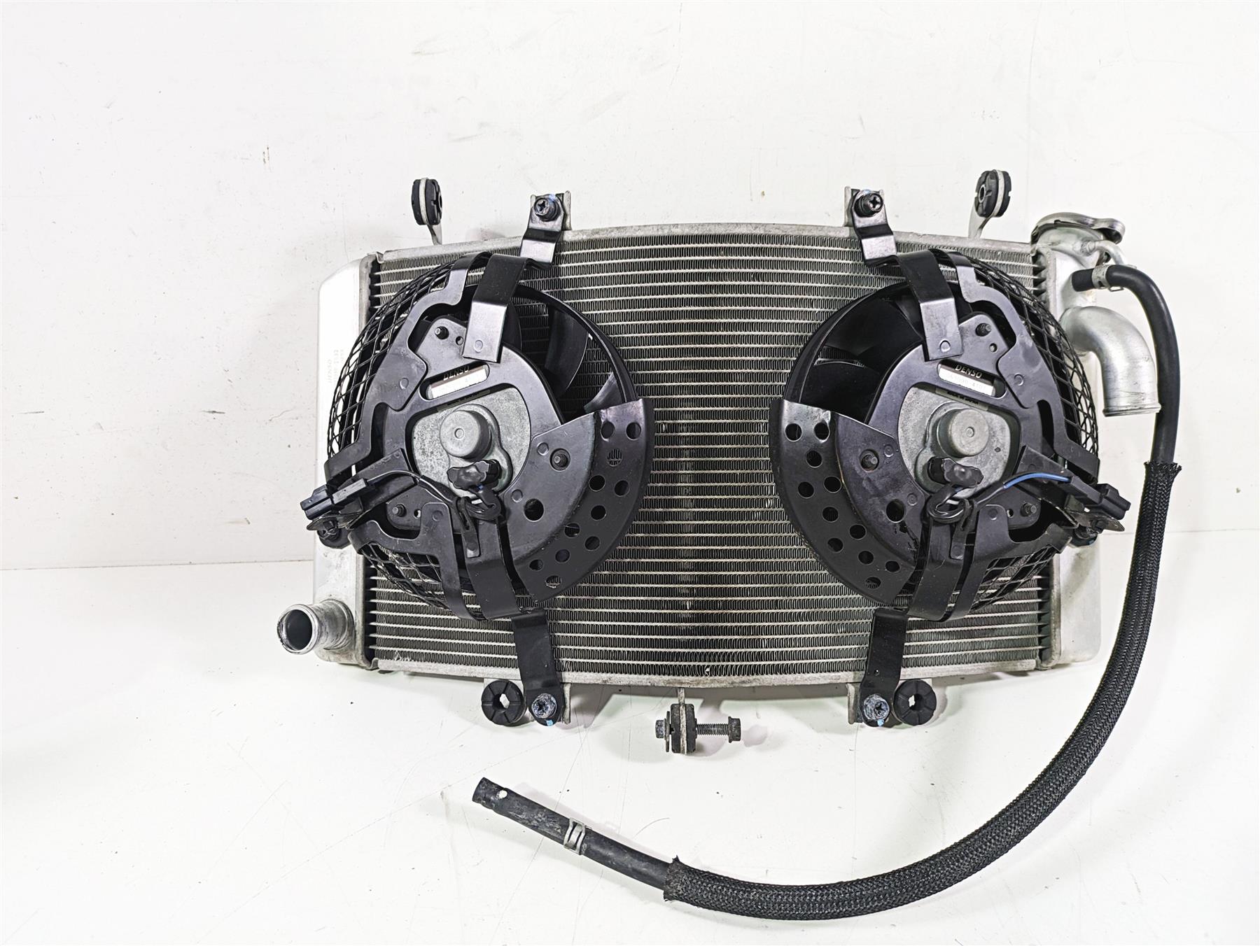 2018 Suzuki GSX1300 R Hayabusa Radiator Fan Reservoir Hoses Set 17710-15H10 {{ shop.shopifyCountryName }} - Mototech271