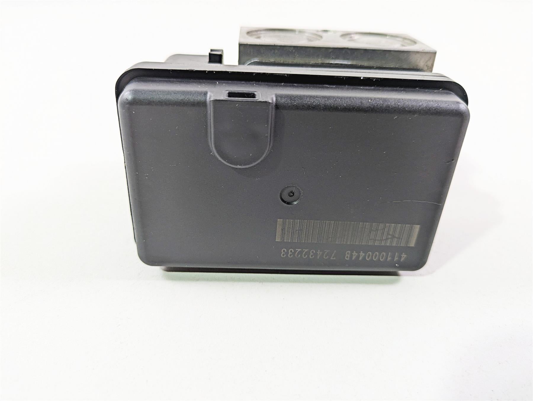 2018 Harley FLHCS Softail Heritage 115th Abs Brake Pump Module Unit 41100044B {{ shop.shopifyCountryName }} - Mototech271