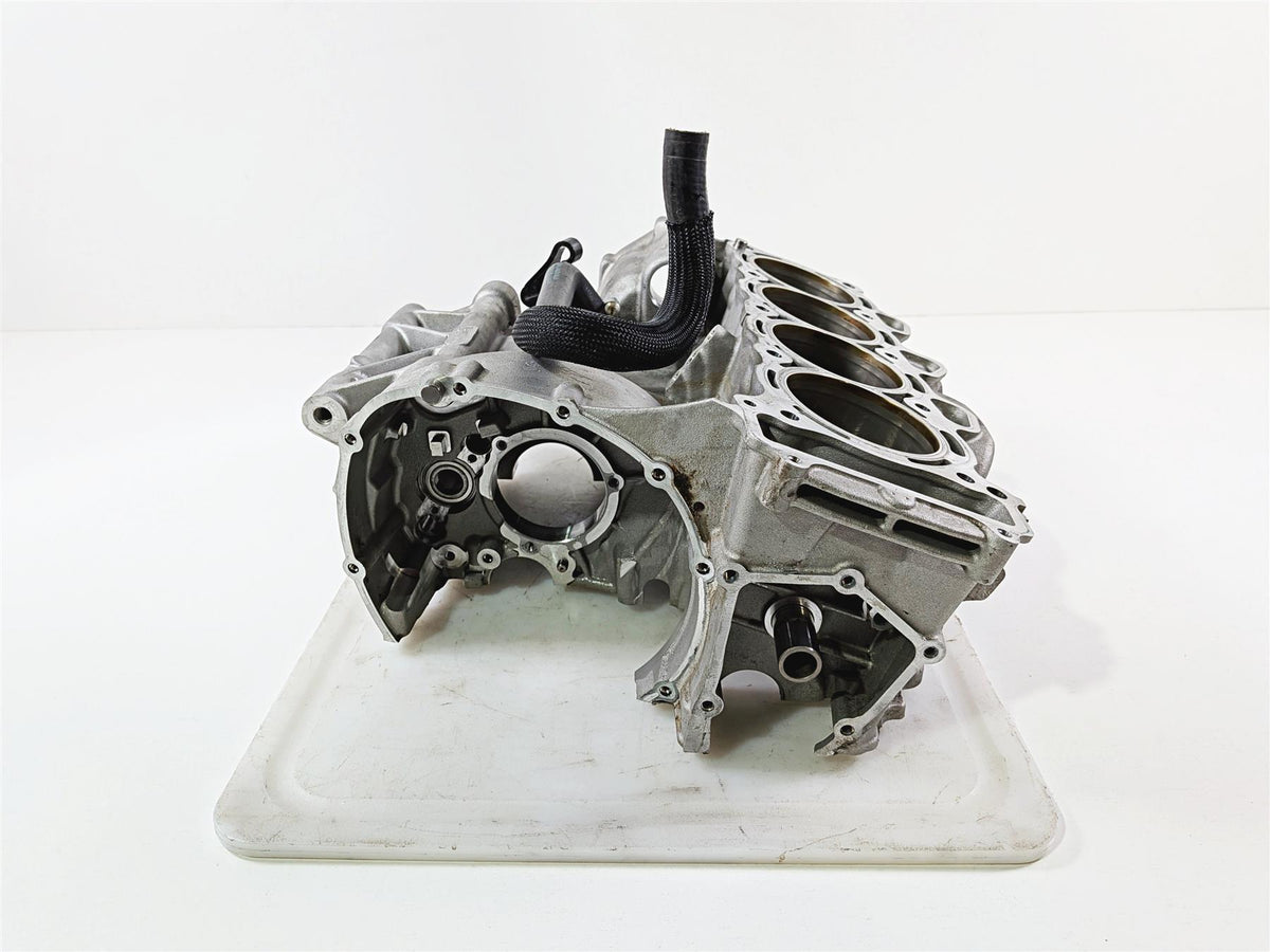 2017 BMW S1000RR K46 Upper Engine Crank Case Cylinder Jugs 11008561534 {{ shop.shopifyCountryName }} - Mototech271