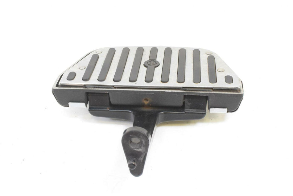 2000 Harley Touring FLHRI Road King Passenger Rear Floor Board Right 52719-93B {{ shop.shopifyCountryName }} - Mototech271