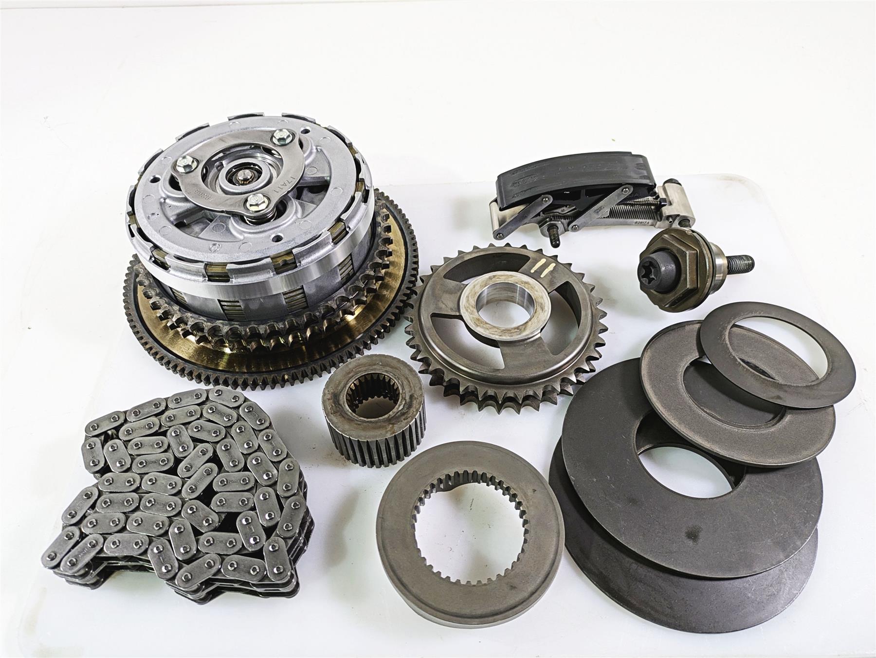 2017 Harley Touring FLHTKSE CVO E-Glide Primary Drive Clutch Kit - 20k 37000377 {{ shop.shopifyCountryName }} - Mototech271