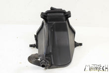 Load image into Gallery viewer, 2009 BMW K1300 K1300S K40 Oil Tank Reservoir Assembly 770755101
