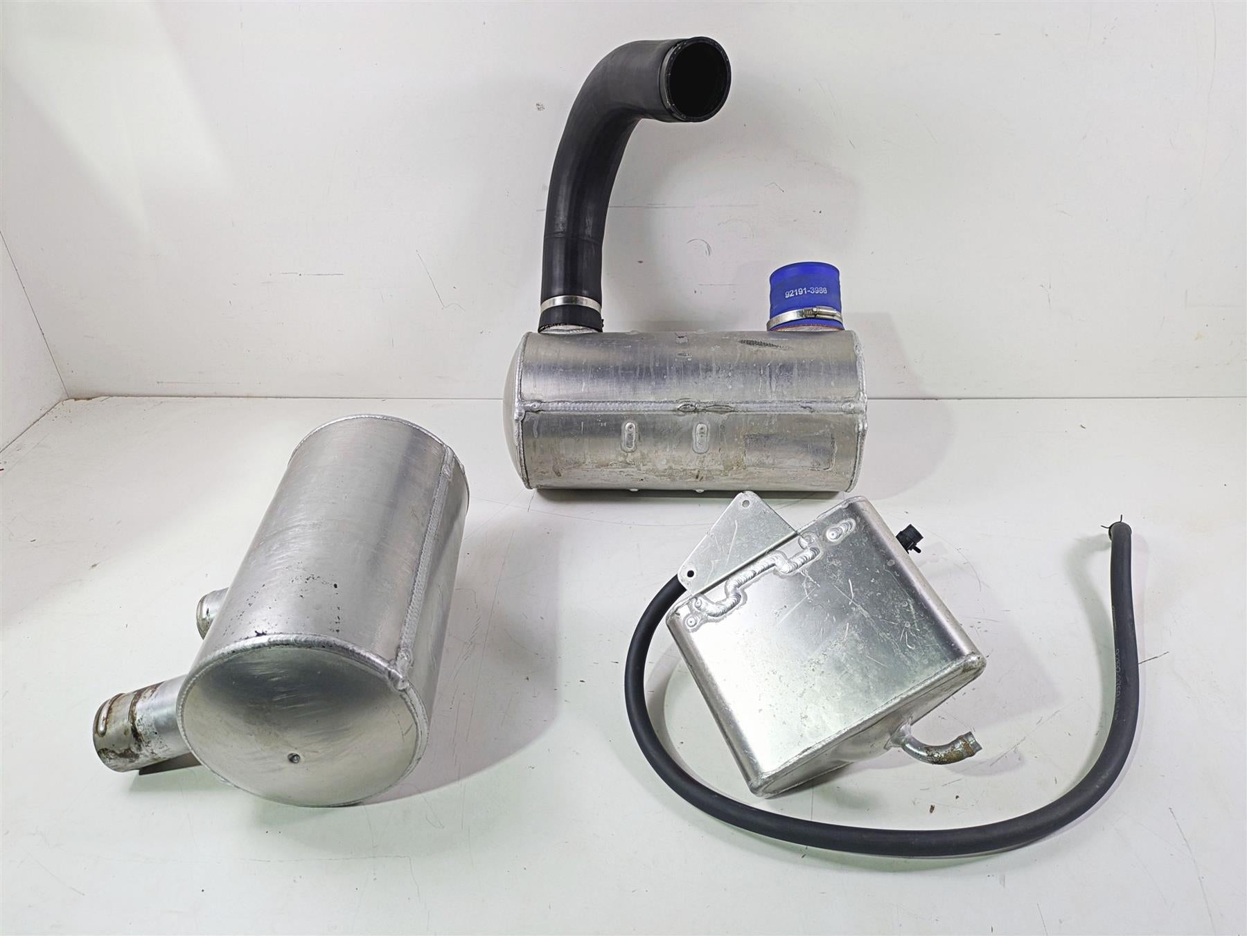 2017 Kawasaki Ultra 310X Exhaust Muffler Pipe Set 49070-0749 52001-0008 {{ shop.shopifyCountryName }} - Mototech271
