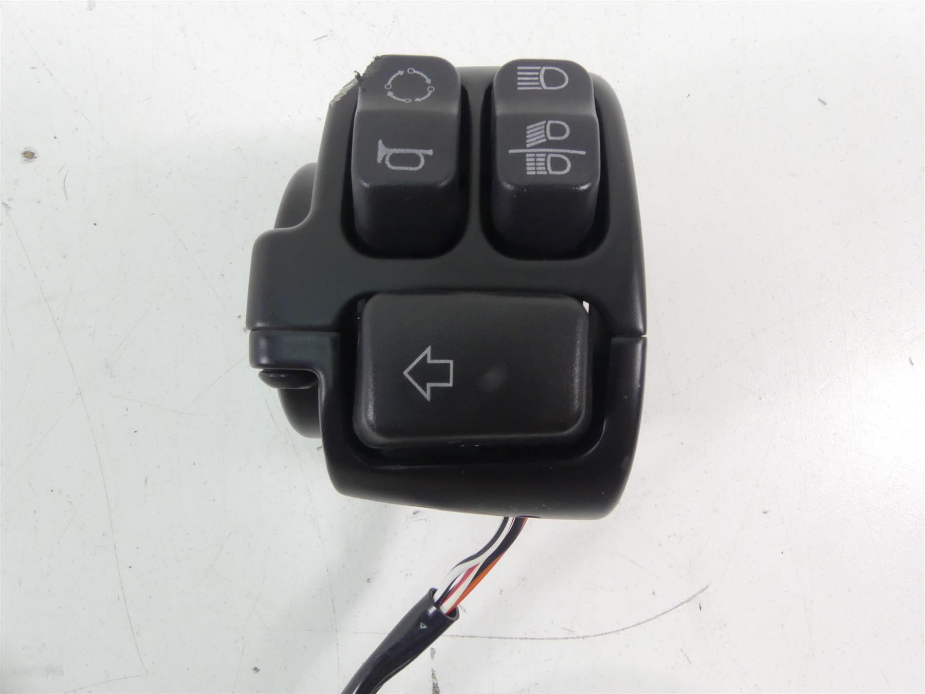 2020 Harley XL1200 CX Sportster Roadster Left Hand Control Switch -Read 71500292 {{ shop.shopifyCountryName }} - Mototech271