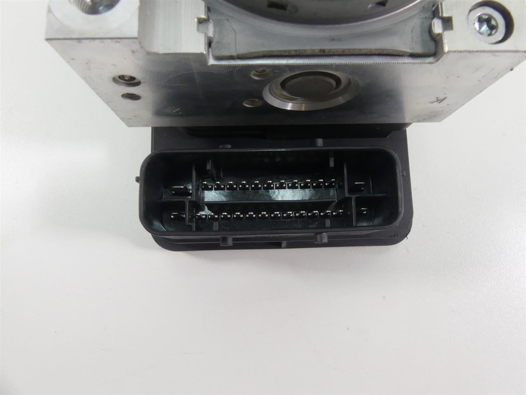 2014 BMW K1600 GTL K48 Abs Brake Pump Pressure Module Unit 8536819 {{ shop.shopifyCountryName }} - Mototech271