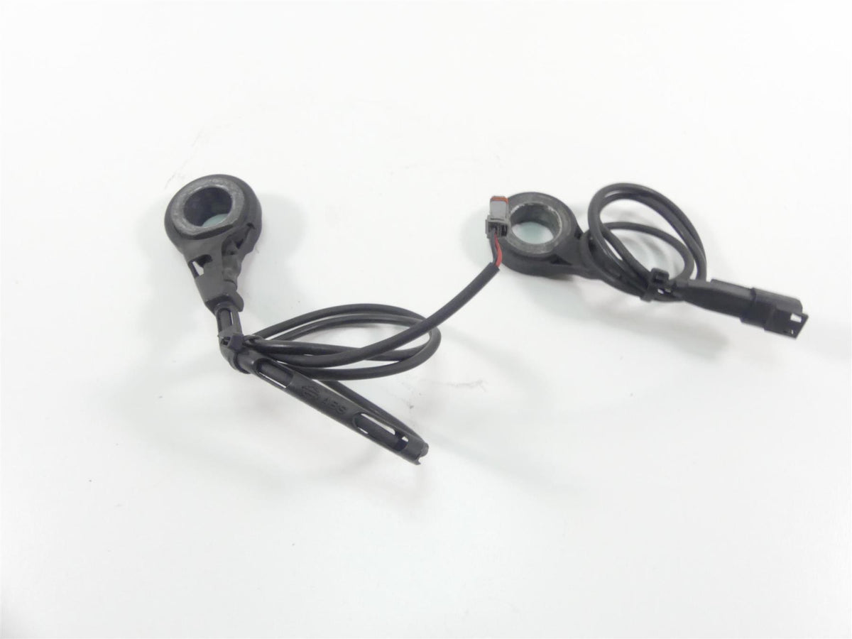 2019 Harley Softail FLSB Sport Glide Abs Front Rear Wheel Speed Sensors 41100080 {{ shop.shopifyCountryName }} - Mototech271