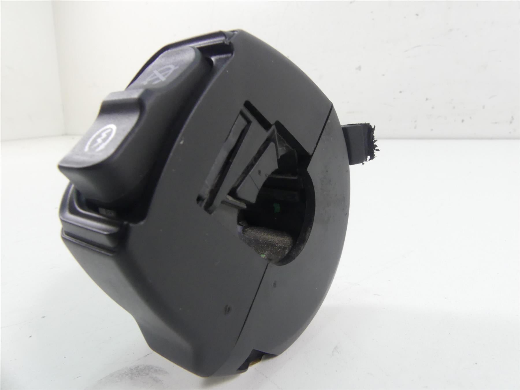 2022 Indian FTR1200 S Right Hand Start Stop Control Switch - Read 2414355 {{ shop.shopifyCountryName }} - Mototech271