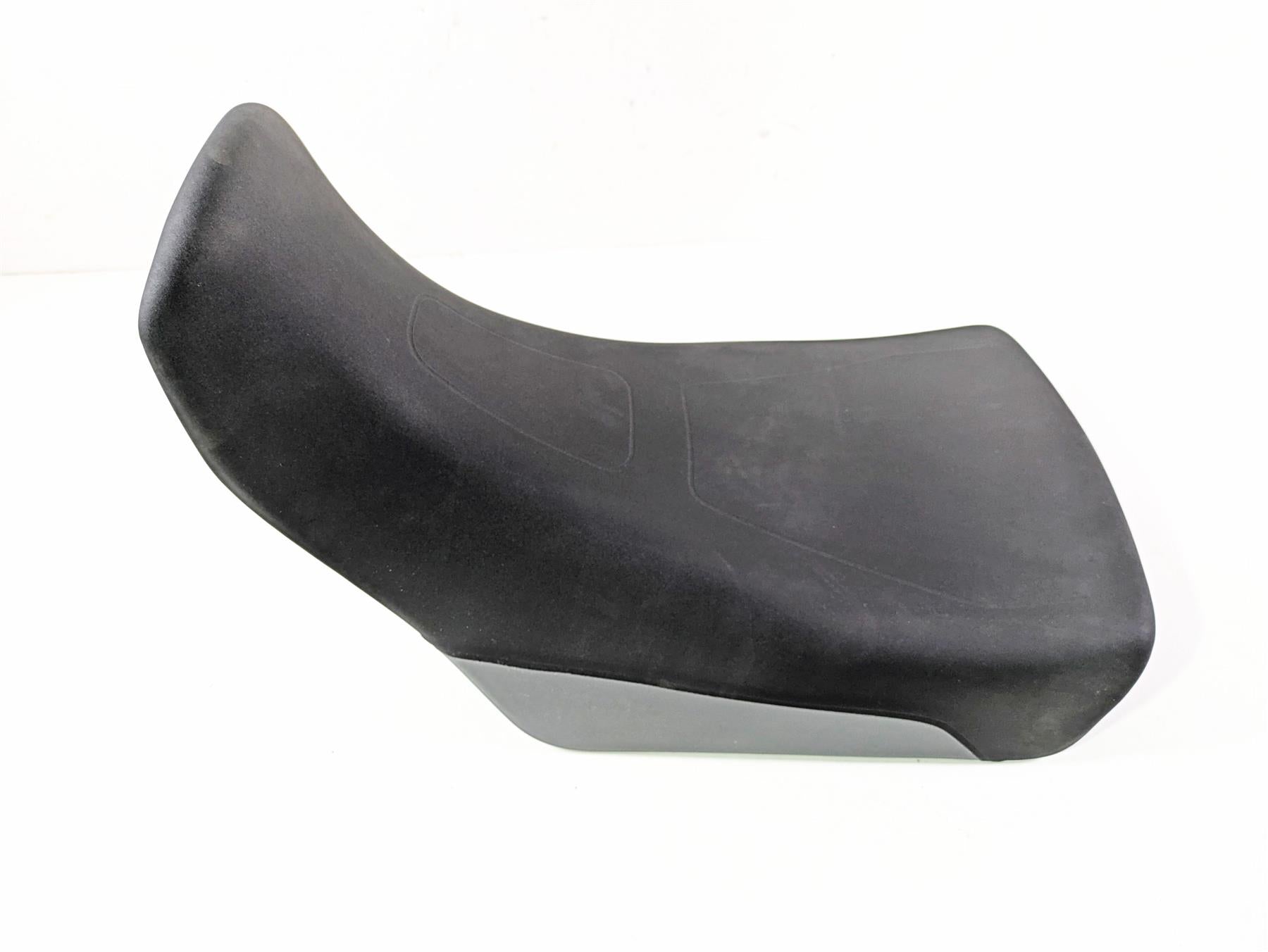 2024 Triumph Tiger 900 GT Front Rider Seat Saddle Comfort 2 tone T2311977 {{ shop.shopifyCountryName }} - Mototech271