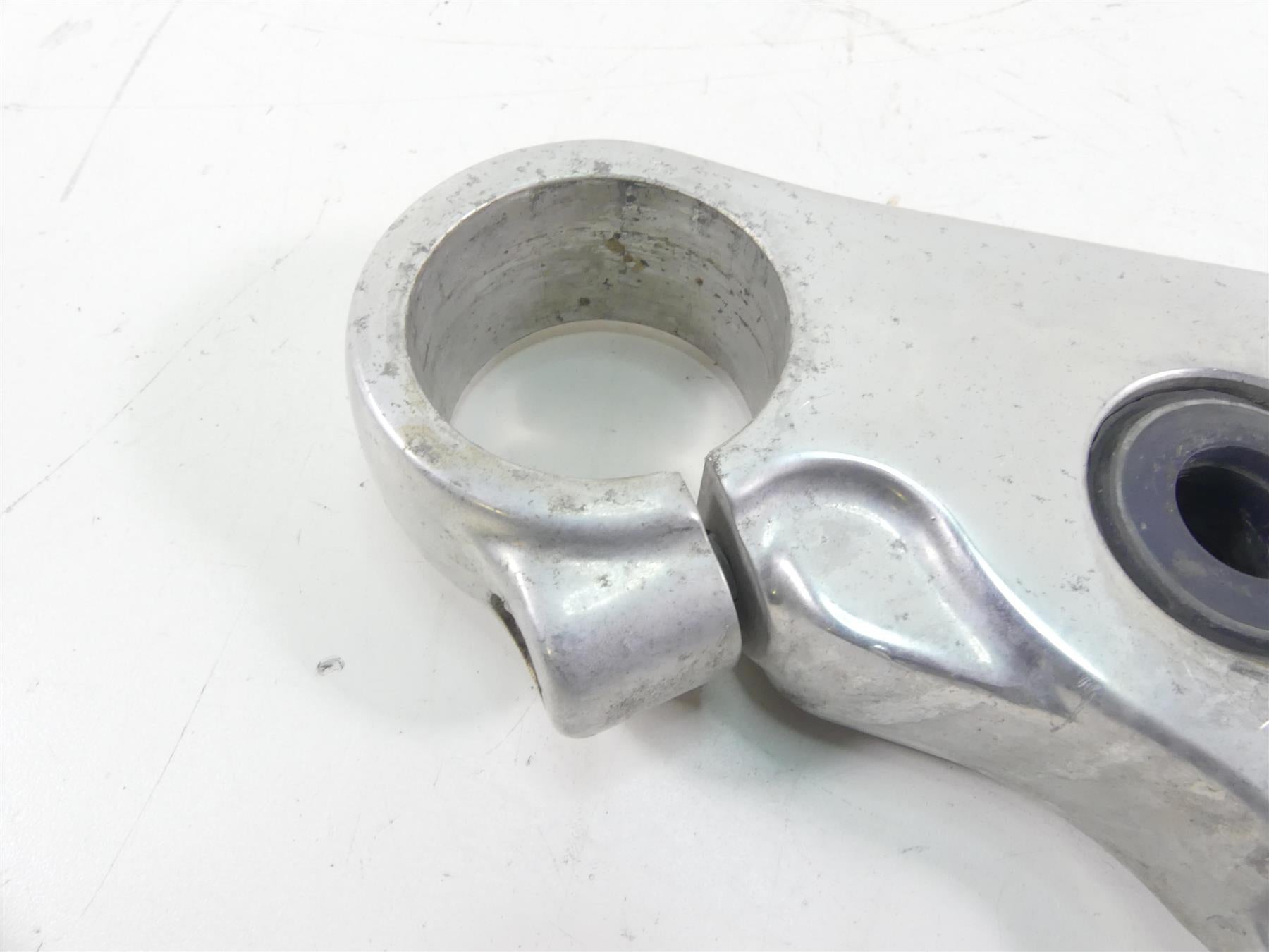 2011 Harley FXDWG Dyna Wide Glide Upper Triple Tree Steering Clamp 49mm 46700-08 {{ shop.shopifyCountryName }} - Mototech271