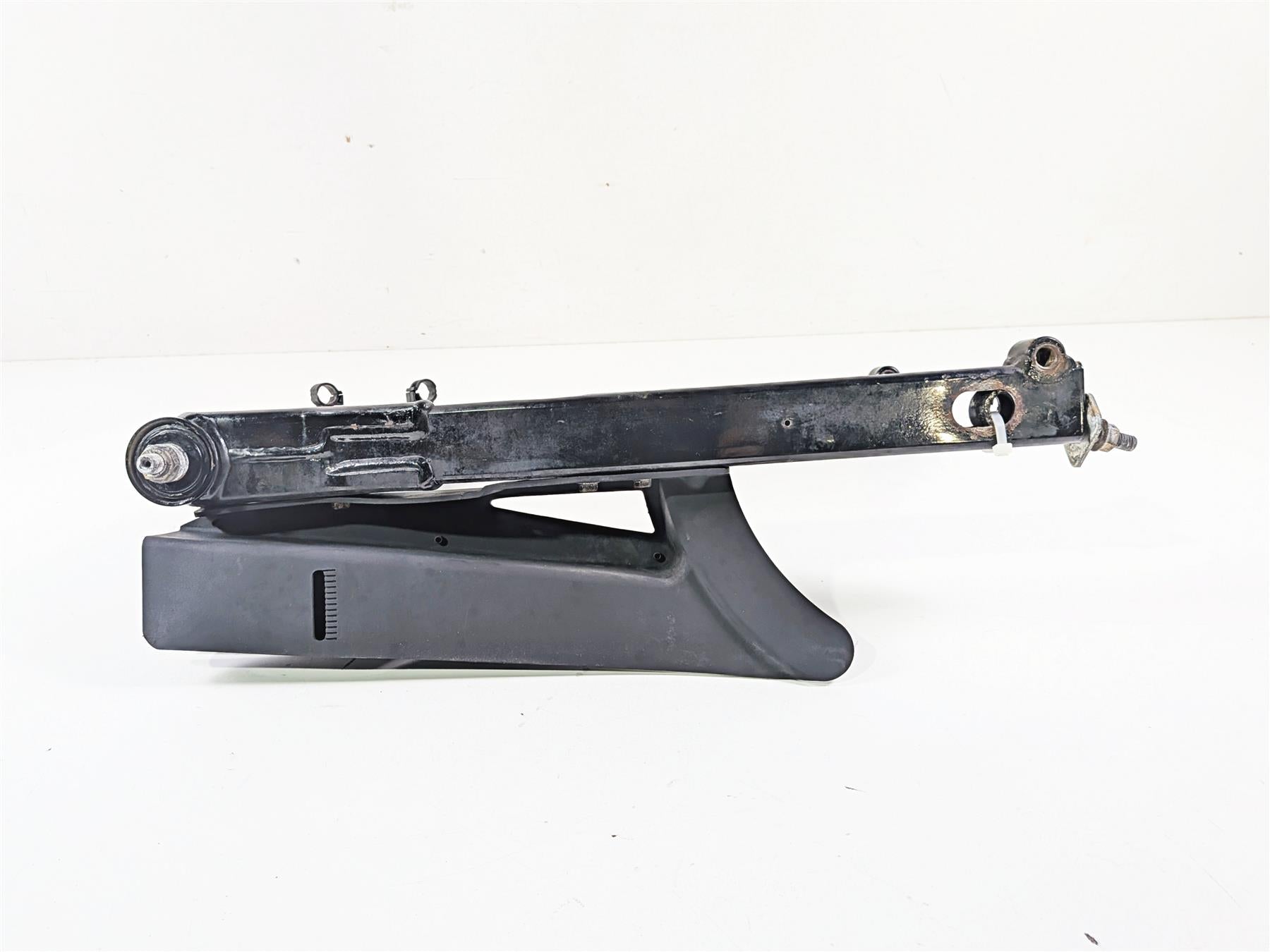 2000 Harley Touring FLHRCI Road King Rear Swingarm Swing Arm 47549-00 {{ shop.shopifyCountryName }} - Mototech271