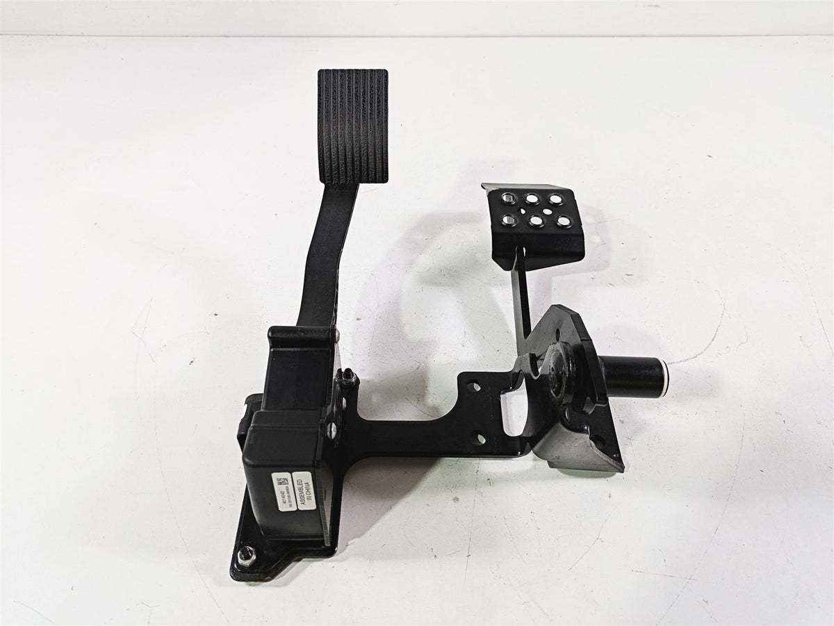 2021 Polaris RZR1000 XP Premium Brake & Accelerate Pedal Set 1021765 4014042 {{ shop.shopifyCountryName }} - Mototech271
