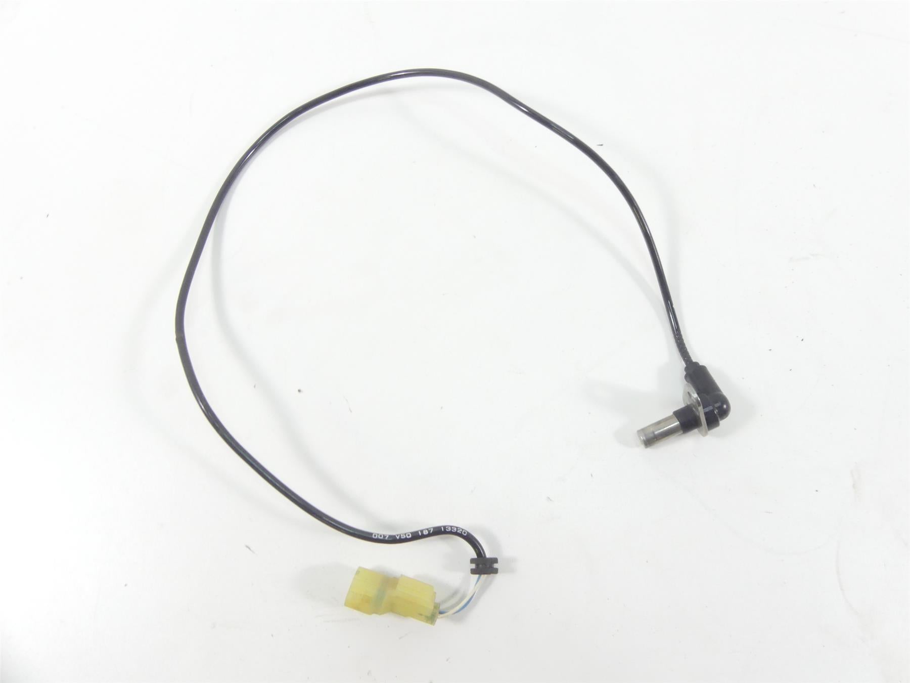 2015 Triumph 1050 Speed Triple R Front Abs Brake Wheel Speed Sensor T2024443 {{ shop.shopifyCountryName }} - Mototech271