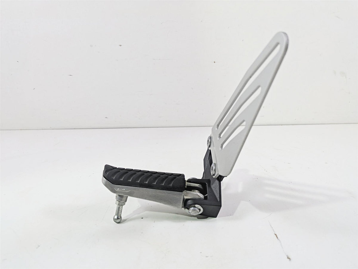 2023 Kawasaki ZX1400 ZX14R Ninja Front Left Rider Foot Peg Footpeg 35063-1337 {{ shop.shopifyCountryName }} - Mototech271