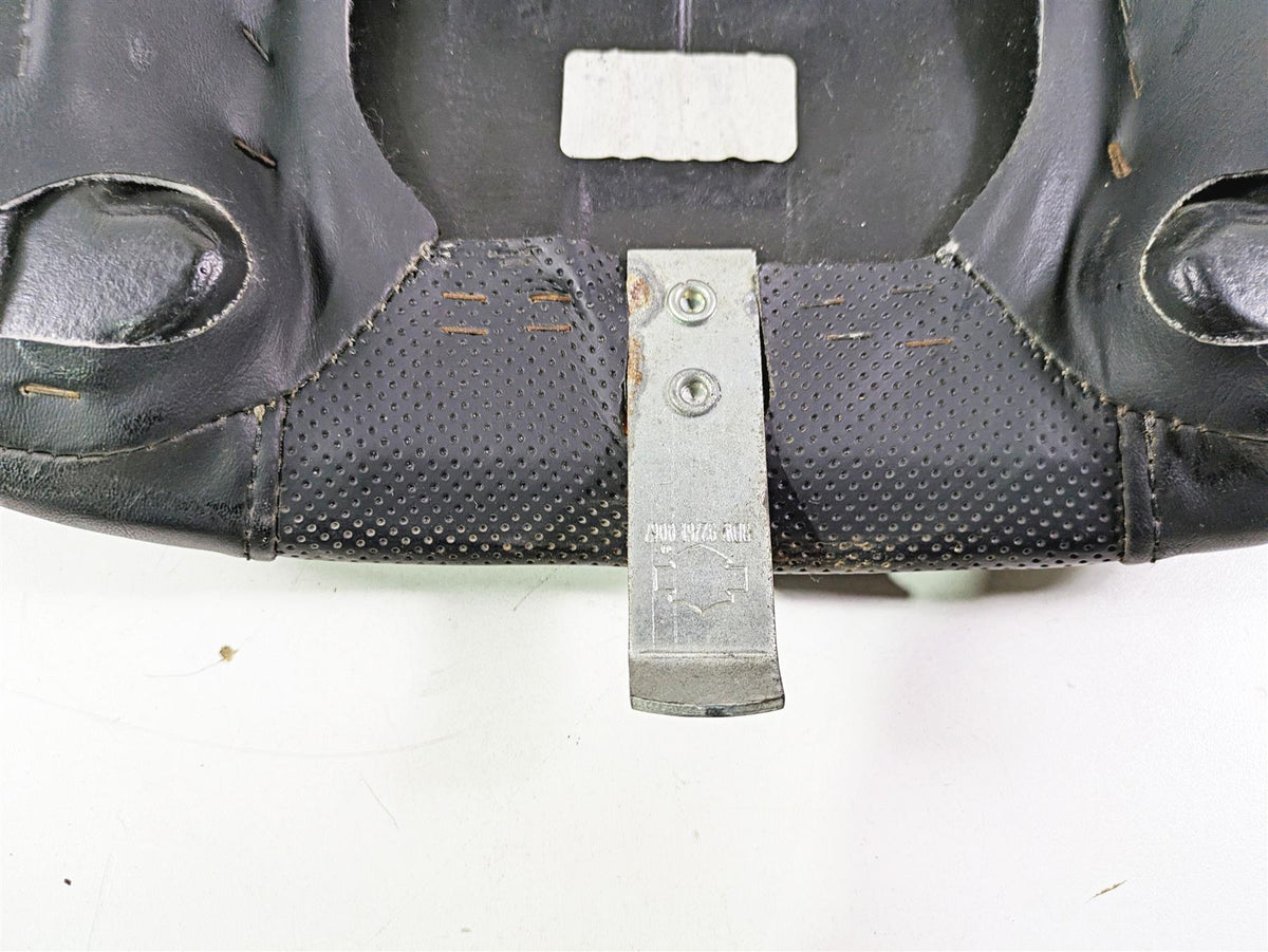 2013 Harley VRSCF Muscle Rod Rear Passenger Seat Saddle - Read 52438-09 {{ shop.shopifyCountryName }} - Mototech271