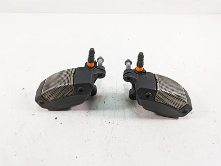 2008 Harley FLHTCU Electra Glide Front Brake Caliper Set 43027-08 44023-08 {{ shop.shopifyCountryName }} - Mototech271