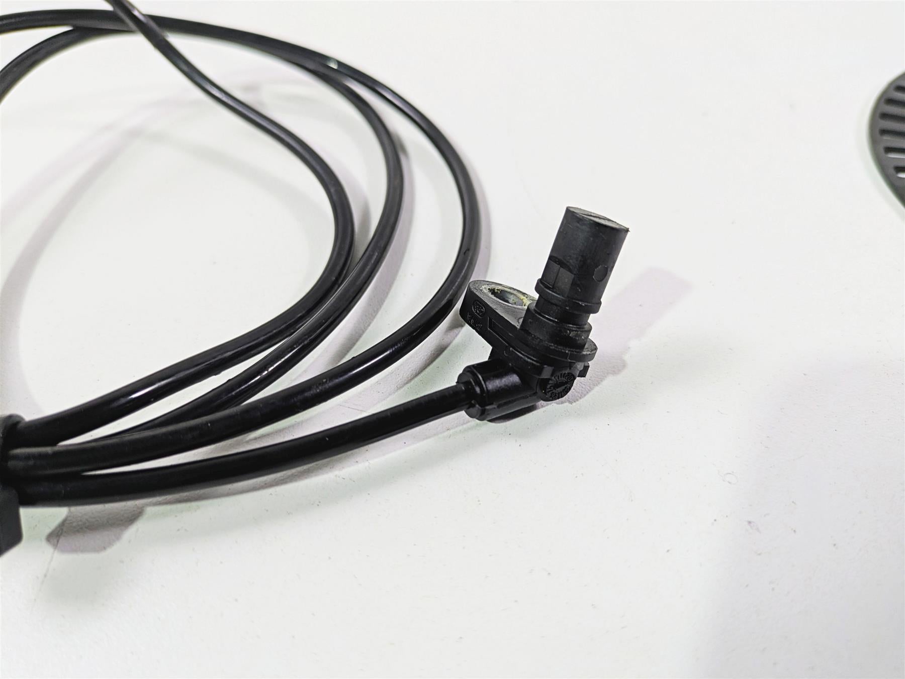 2018 KTM 1290 Super Duke R Front Abs Brake Wheel Speed Sensor 76042125000 {{ shop.shopifyCountryName }} - Mototech271