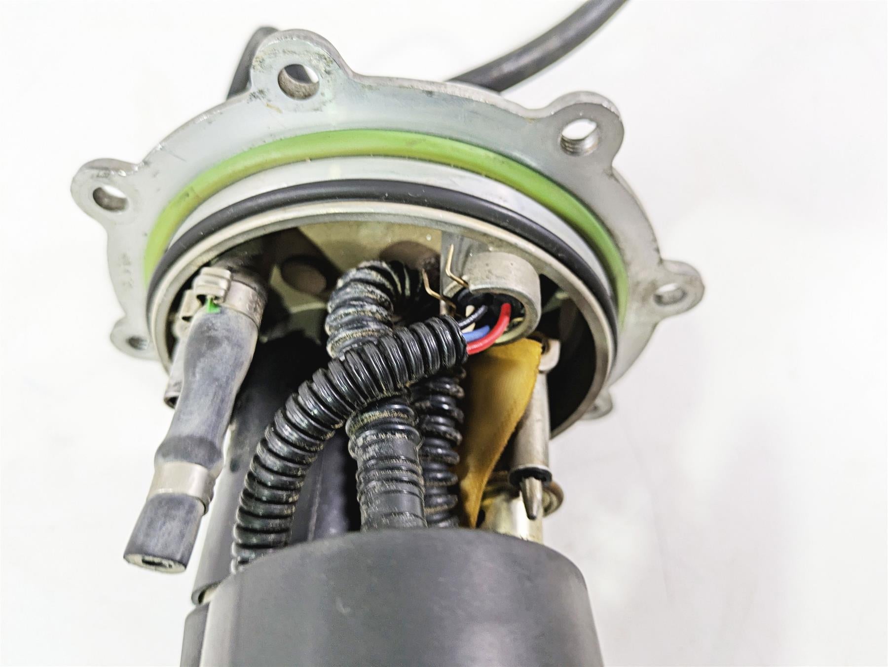 2012 Mv Agusta F4 RR Fuel Gas Petrol Pump - Tested 8A00B1958 {{ shop.shopifyCountryName }} - Mototech271