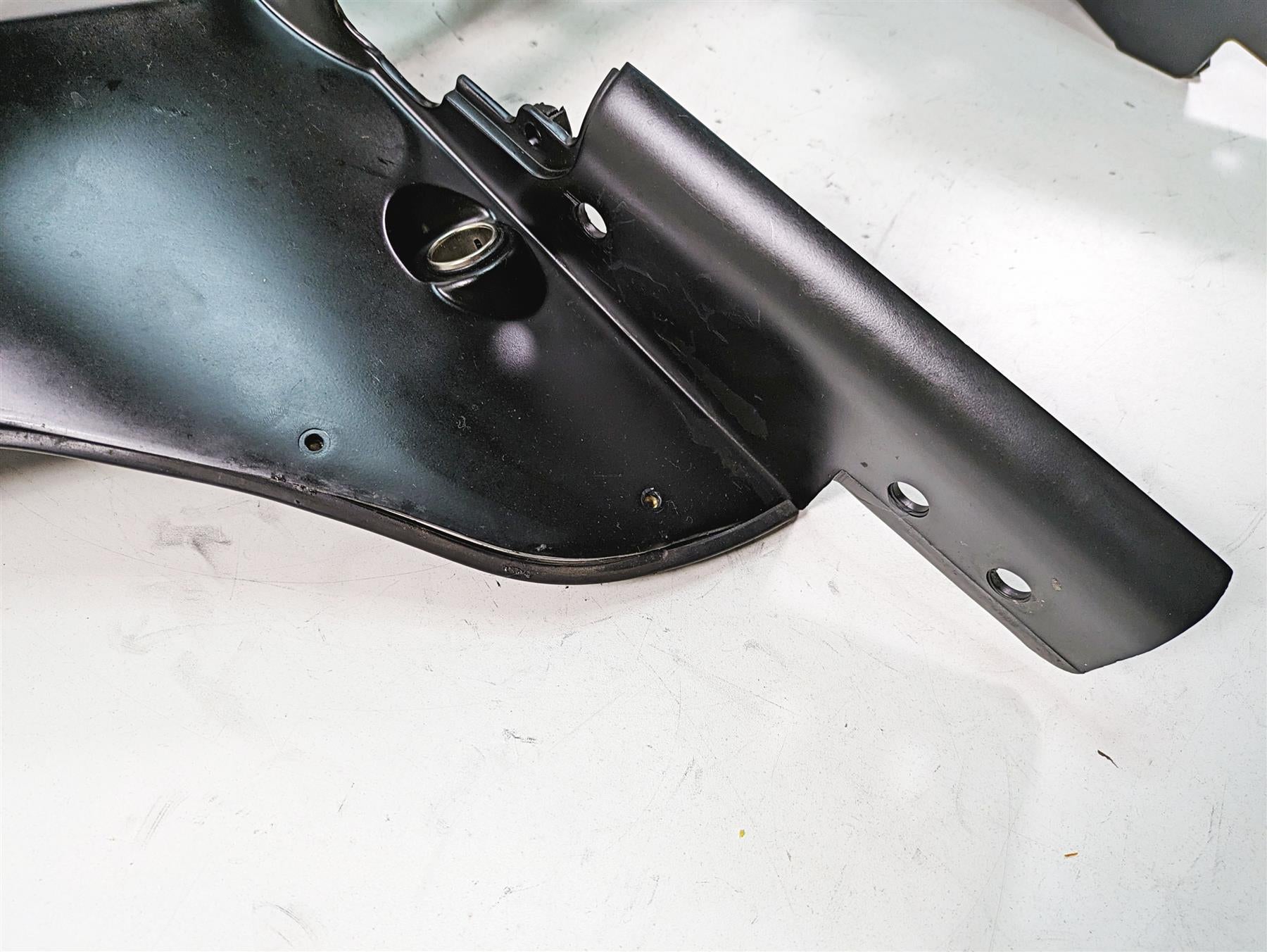 2010 Harley Touring FLHTCU Electra Glide Inner Front Fairing & Speaker 58497-08A {{ shop.shopifyCountryName }} - Mototech271