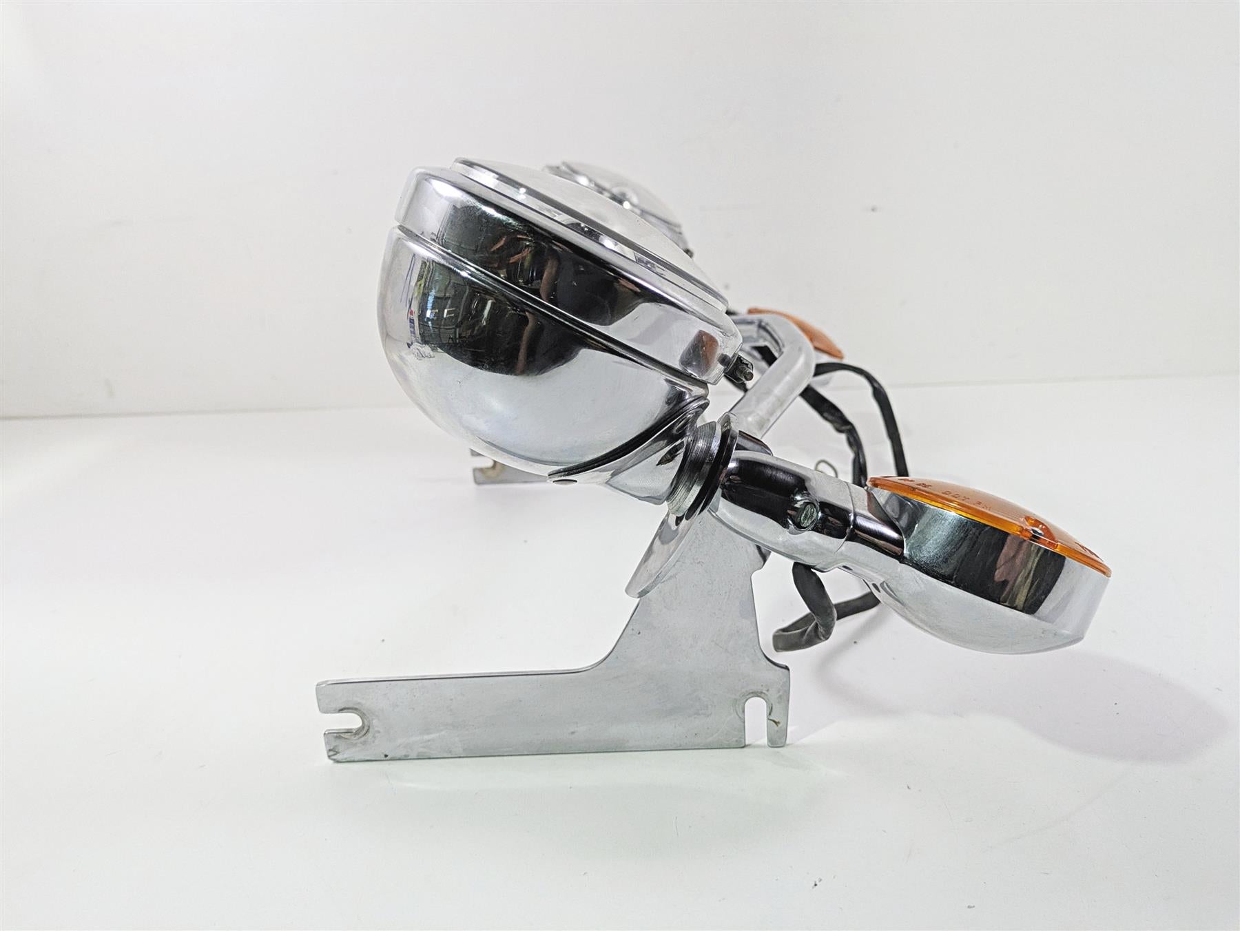 1999 Harley Touring FLHTCUI E-Glide Front LED Spotlight Blinker Bar Set 68712-94 {{ shop.shopifyCountryName }} - Mototech271