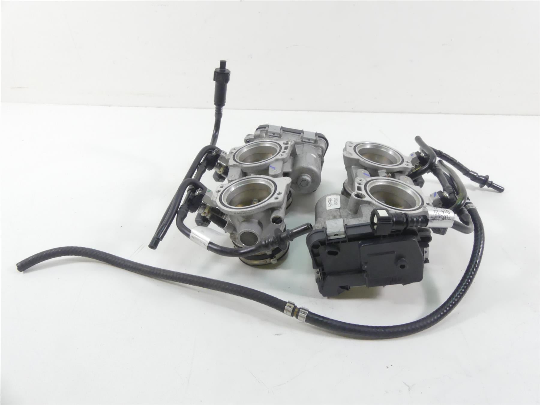 2019 Aprilia Tuono V4 RR Factory Throttle Body Fuel Inject Set 858738 2B003347 {{ shop.shopifyCountryName }} - Mototech271