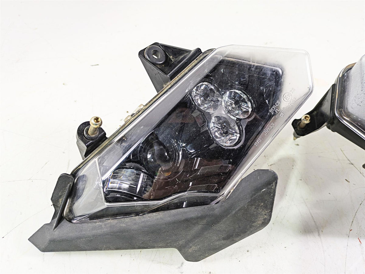 2023 Can Am Maverick X3 XMR Turbo RR Headlight Head Light Lamp 710008811 {{ shop.shopifyCountryName }} - Mototech271