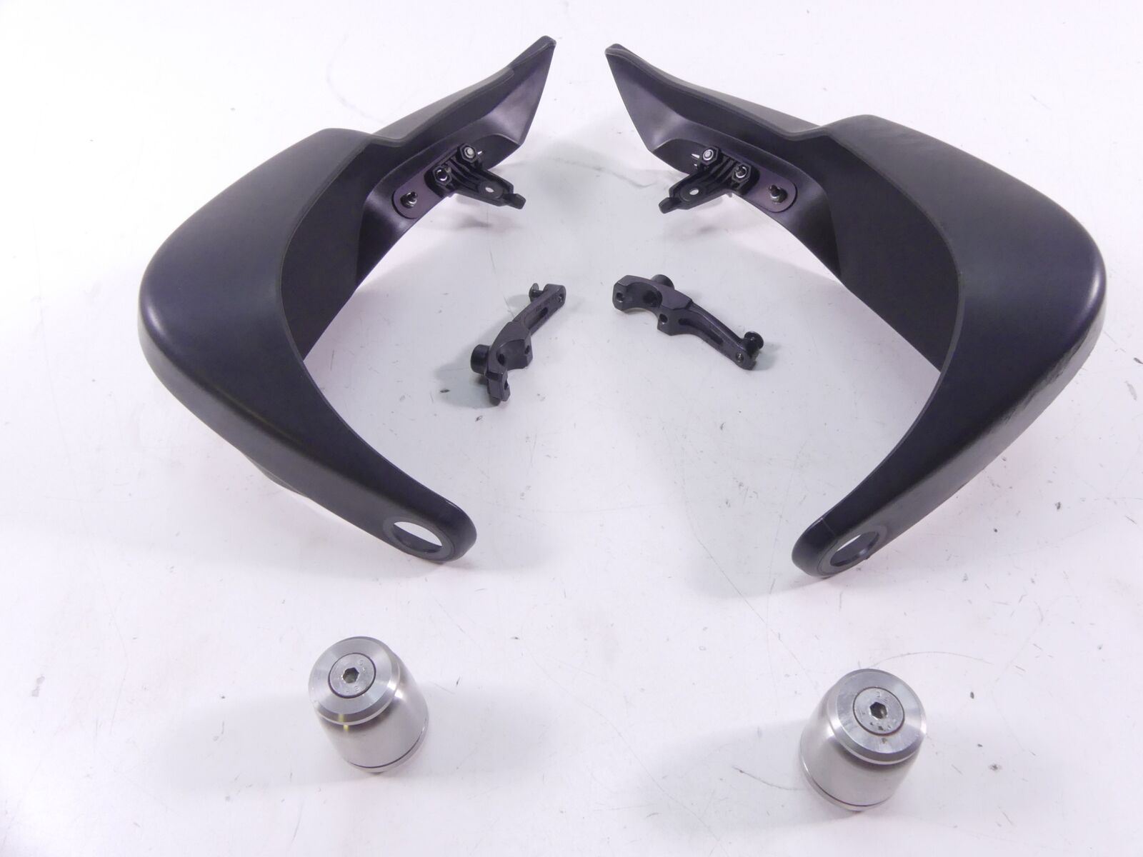 2005 BMW R1200GS K25 Left Right Hand Mud Guards + Mounts 46637667686 46637667685 {{ shop.shopifyCountryName }} - Mototech271