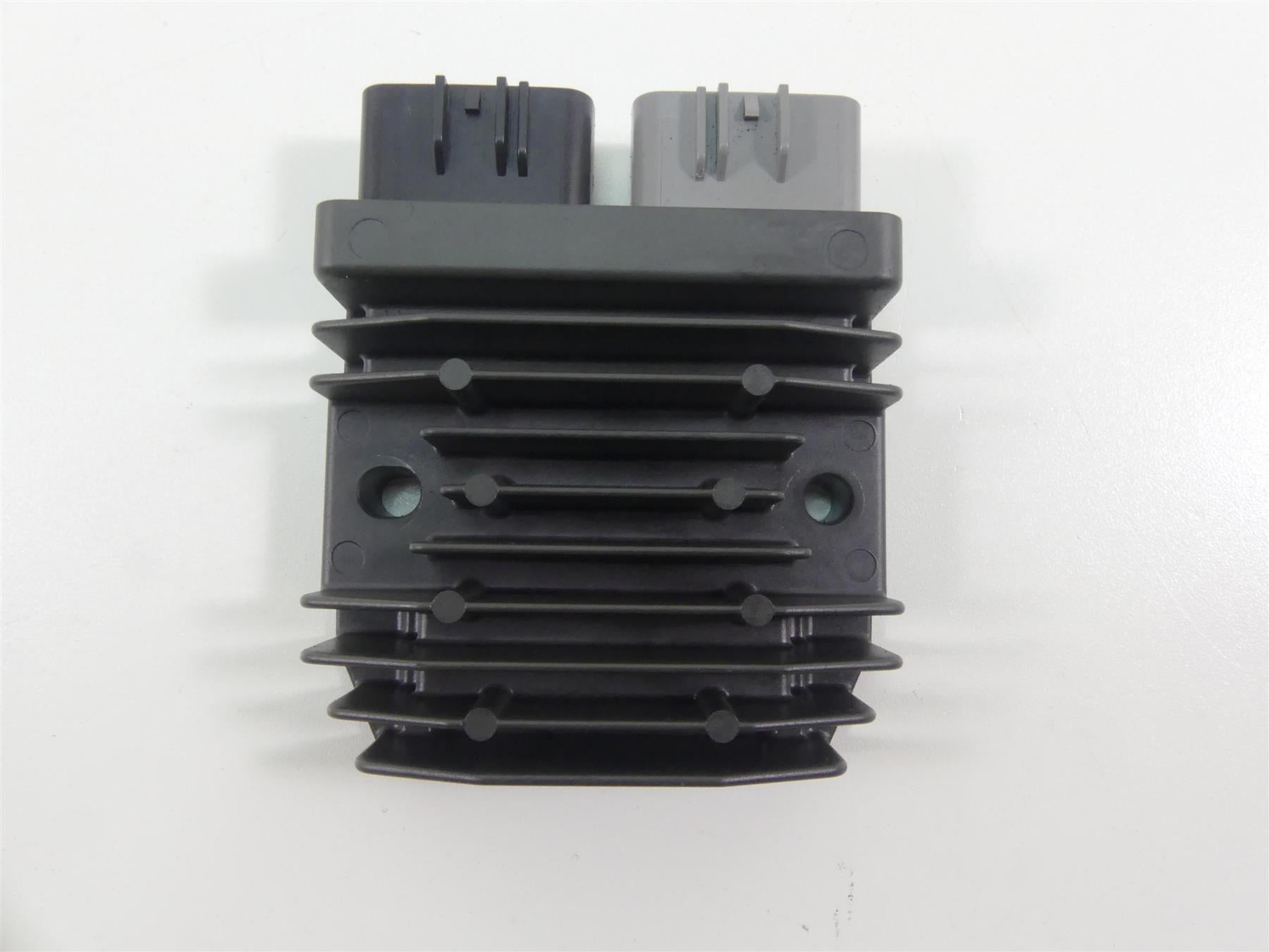 2012 Kawasaki ZX1400 ZX14R Ninja Rectifier Voltage Regulator 21066-0714 FH020BA {{ shop.shopifyCountryName }} - Mototech271