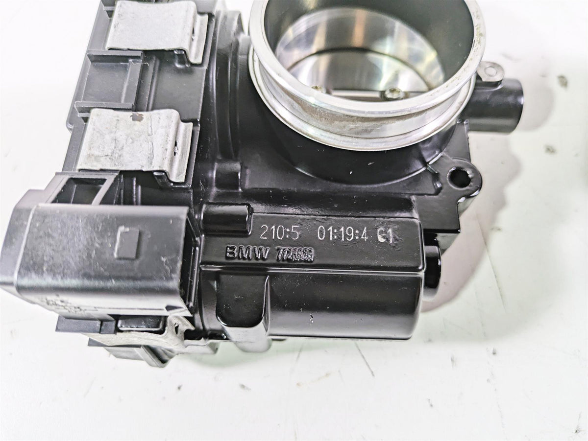 2016 BMW R1200GS GSW K50 Throttle Body Bodies Set 13548564959 {{ shop.shopifyCountryName }} - Mototech271