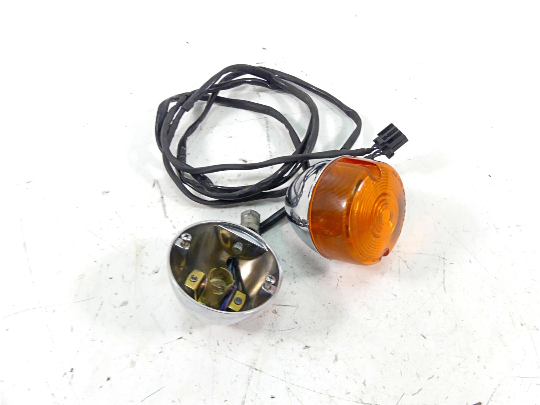 1997 Harley Sportster XL1200 C Front Turn Signal Blinker Set - Read 68709-94 {{ shop.shopifyCountryName }} - Mototech271