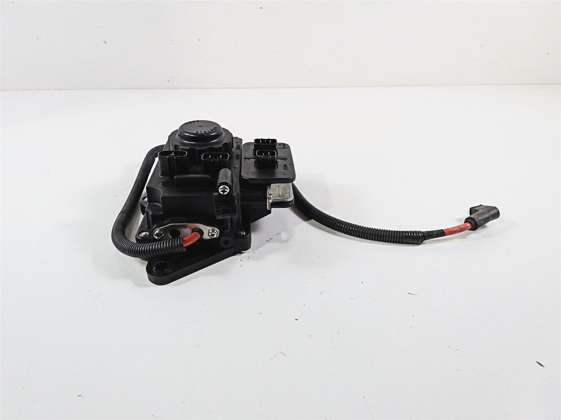 2009 Yamaha Waverunner FX1800 Cruiser Fuse Box Panel Unit 6S5-82170-00-00 {{ shop.shopifyCountryName }} - Mototech271
