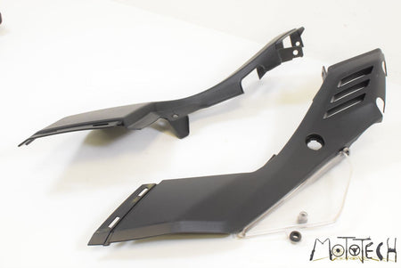 2016 Aprilia CAPONORD 1200 RALLY Mid Side Cover Fairing Panel SET B044841 {{ shop.shopifyCountryName }} - Mototech271