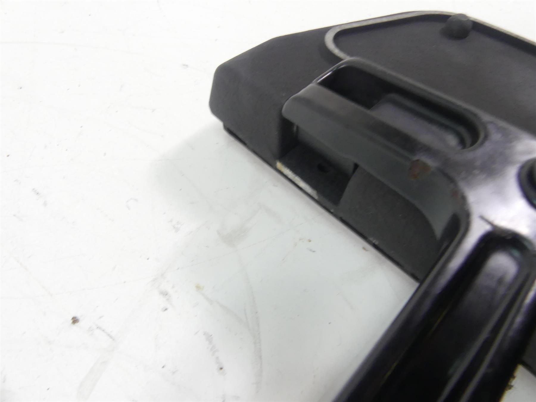 2013 Harley Touring FLHTK Electra Glide Rear Passenger Floor Board Set 52719-10 {{ shop.shopifyCountryName }} - Mototech271