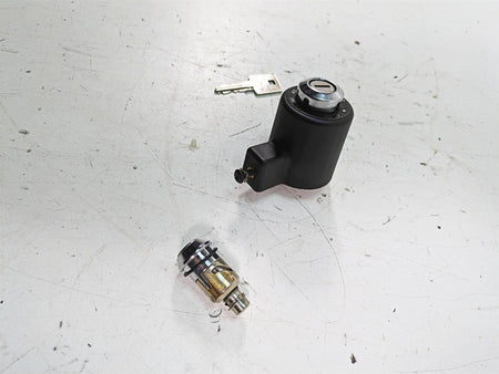 2019 Harley XL883N Sportster Iron Ignition Switch Steering Lock Set 71400083 {{ shop.shopifyCountryName }} - Mototech271