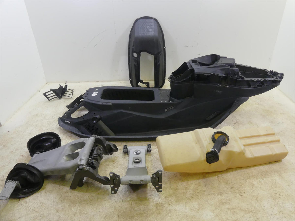 2010 Sea-Doo 4-Tec GTX 215 Upper Deck Gas Tank Swingarm Set 291003018 291003462 {{ shop.shopifyCountryName }} - Mototech271