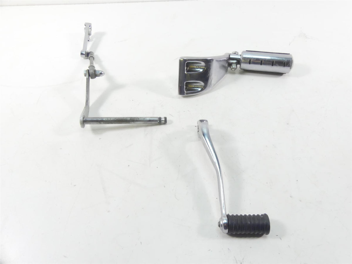 1993 Harley Dyna FXDL Low Rider Left Front Mid Footpeg & Shifter 50639-90 {{ shop.shopifyCountryName }} - Mototech271