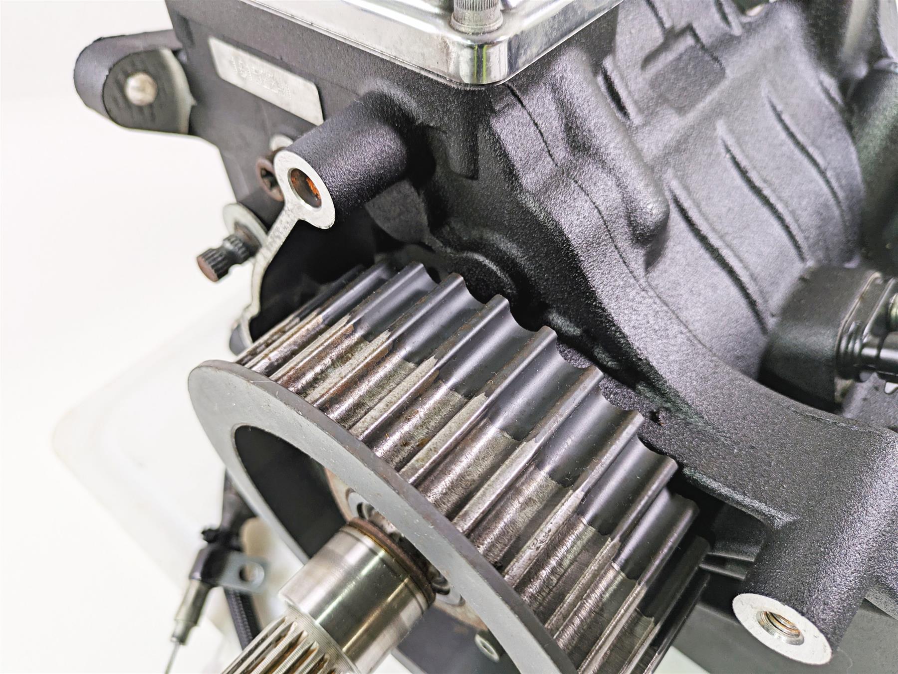 2016 Harley Touring FLHR Road King Transmission Gear Box 6 Speed 47K 33166-10A {{ shop.shopifyCountryName }} - Mototech271