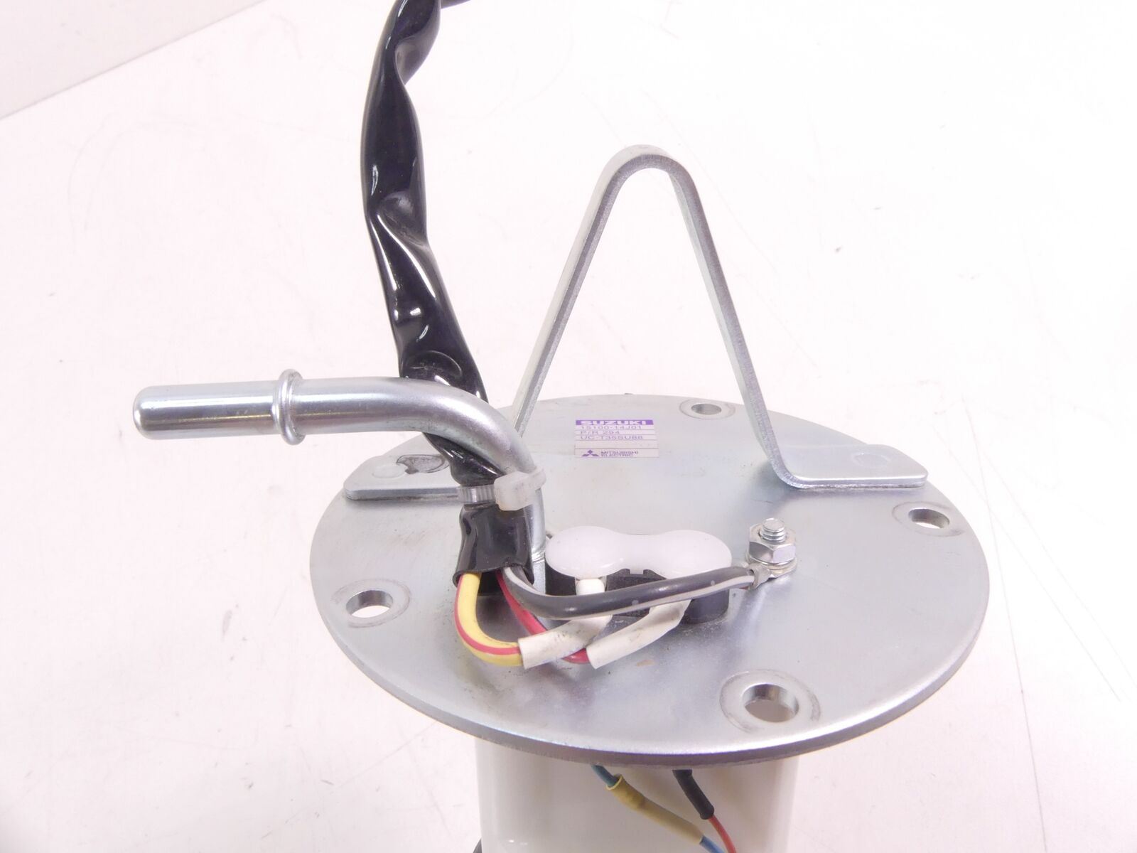 2018 Suzuki GSXR750 Fuel Gas Petrol Pump 2K - Tested 15100-14J01 {{ shop.shopifyCountryName }} - Mototech271