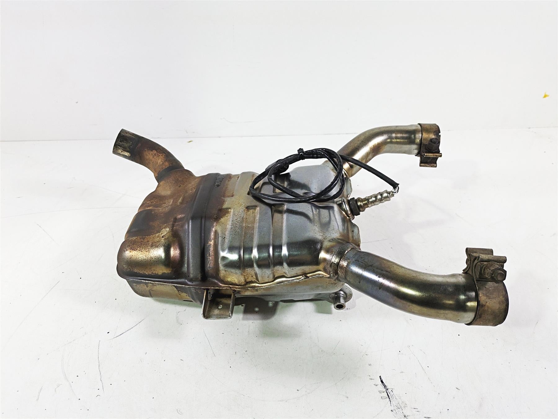 2004 BMW R1150GS R21 Exhaust Chamber Silencer Muffler 18127673648 {{ shop.shopifyCountryName }} - Mototech271
