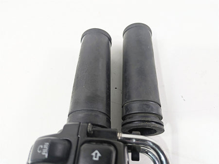 2009 Harley FXDC Dyna Super Glide Right Hand Throttle Control Switch 71684-06A {{ shop.shopifyCountryName }} - Mototech271