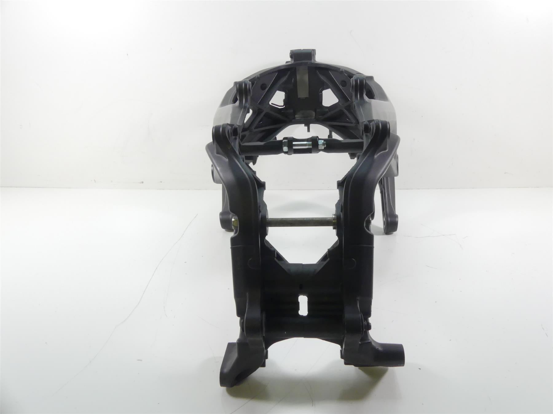 2015 Yamaha MT09 FZ09 Straight Main Frame Chassis Slvg 1RC-21110-30-00 {{ shop.shopifyCountryName }} - Mototech271
