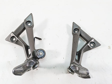 2016 Kawasaki Ninja EX300 Rear Passenger Footpeg Foot Pegs 35063-1271 35063-1272 {{ shop.shopifyCountryName }} - Mototech271