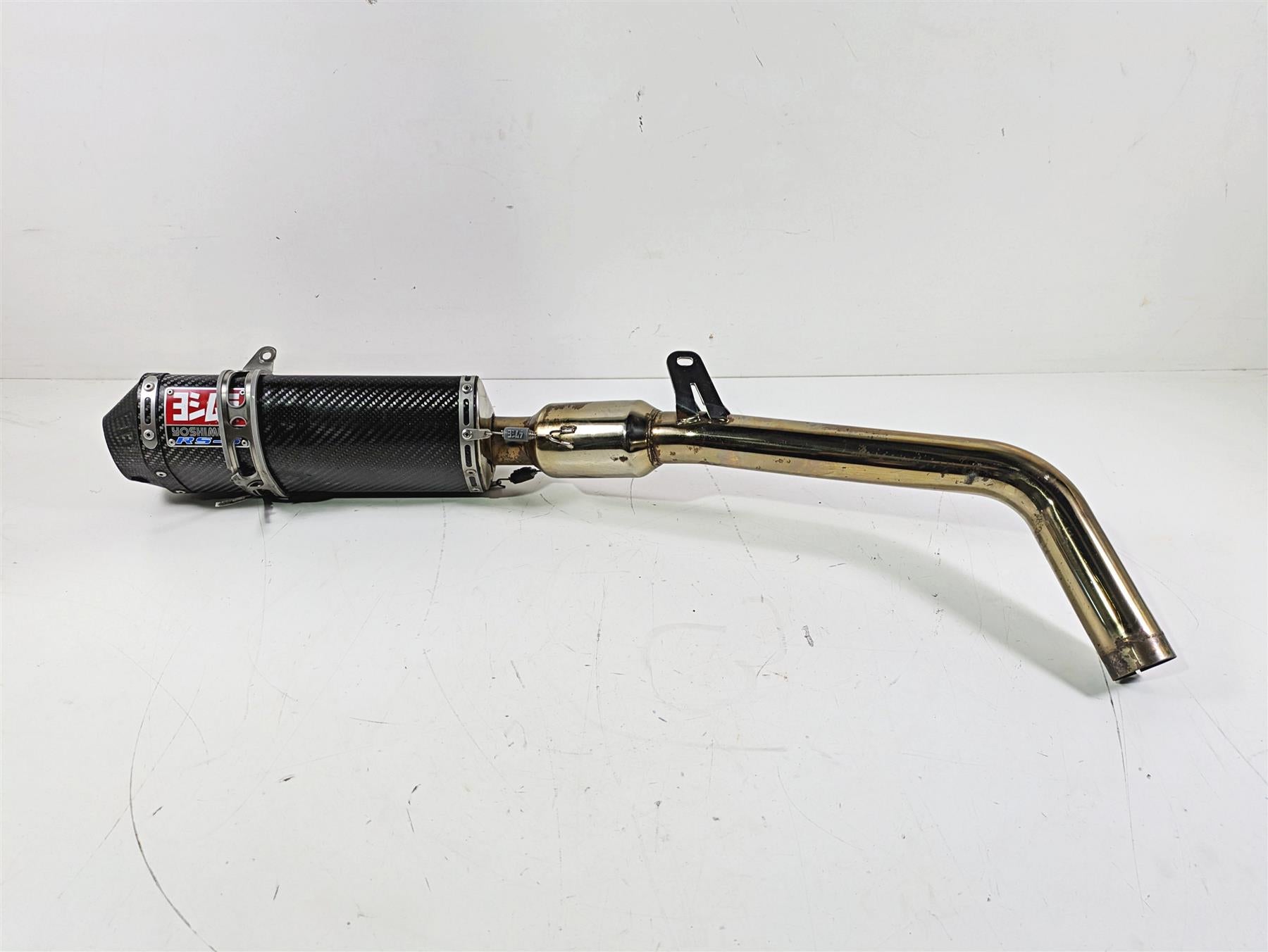 2017 Honda CBR600RR Yoshimura Carbon Fiber Exhaust Slip On & Mid Pipe RS-5 {{ shop.shopifyCountryName }} - Mototech271