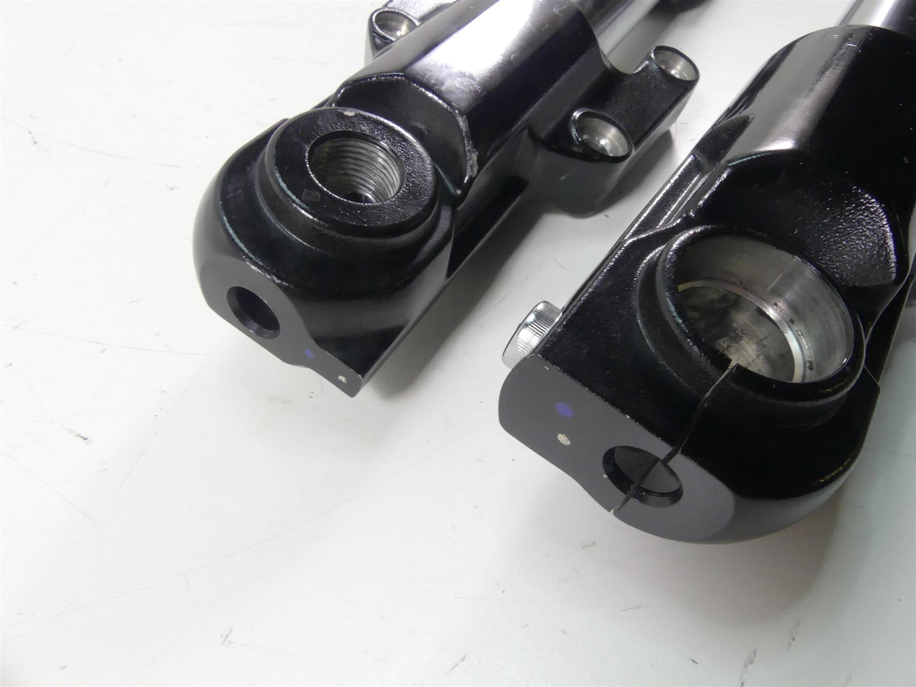 2021 Harley Softail FLSB Sport Glide Straight Showa Front Fork Legs 45400179 {{ shop.shopifyCountryName }} - Mototech271