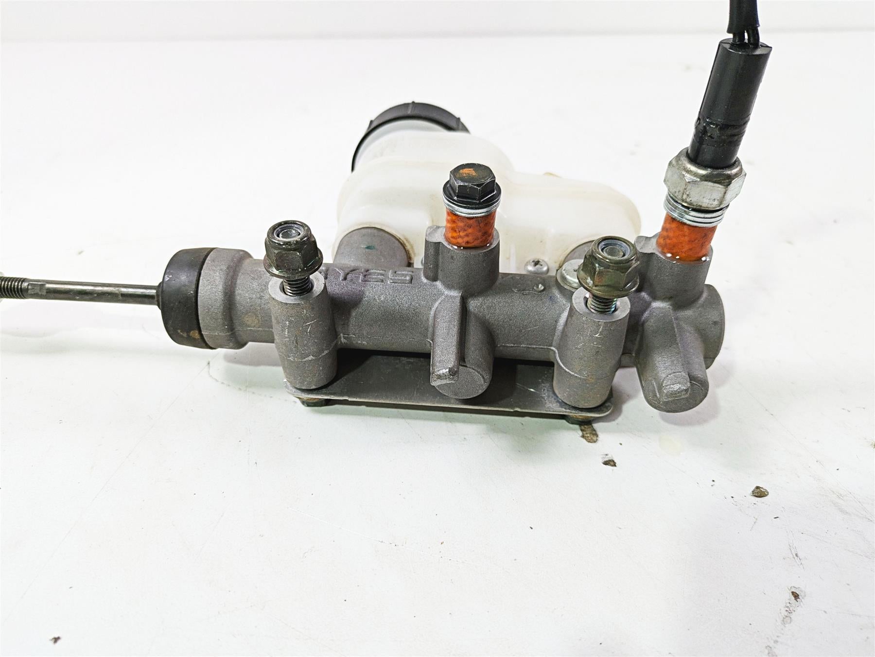 2022 Polaris RZR XP 4 1000 Premium Hayes Main Brake Master Cylinder 1911982 {{ shop.shopifyCountryName }} - Mototech271